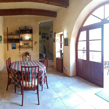 Arthome - Guest Rooms Gharb  Bagian luar foto